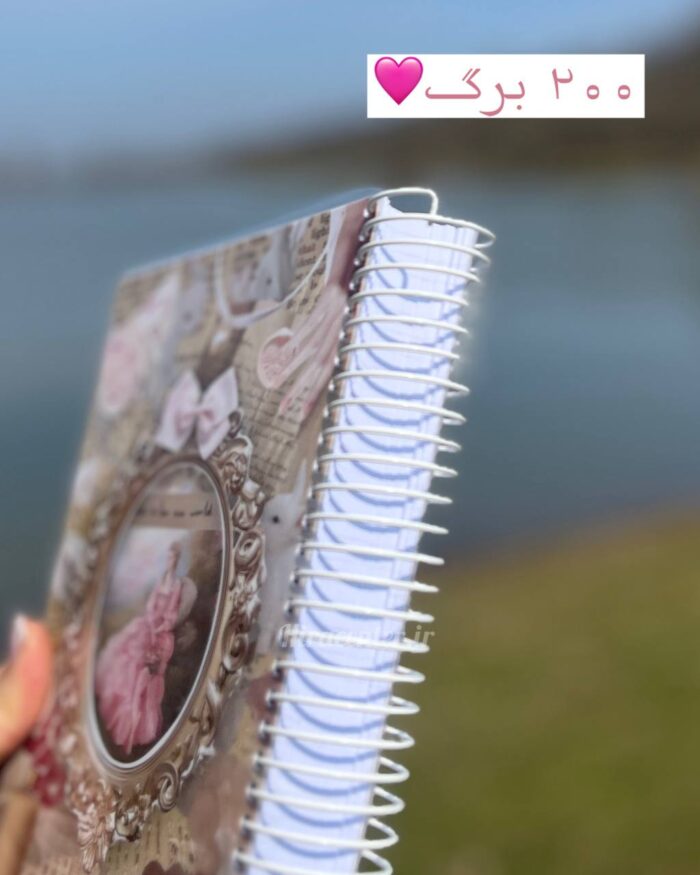 دفترشطرنجی 200برگ آماده ارسال فوری طرح دختر کلاسیک - Image 4